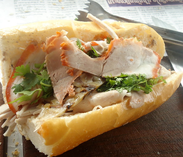 Name:  Lao-Sandwich.jpg
Hits: 158
Größe:  140,9 KB