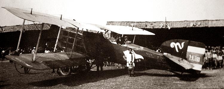 Name:  Flugzeug 1923 Chiang Mai.jpg
Hits: 182
Größe:  40,8 KB