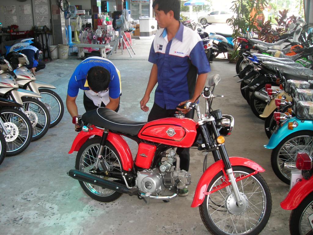 Name:  Moped gekauft 001.jpg
Hits: 452
Größe:  157,4 KB
