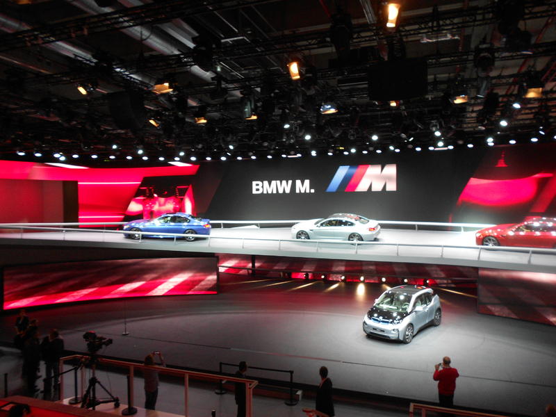 Name:  BMW-1.jpg
Hits: 106
Größe:  72,4 KB