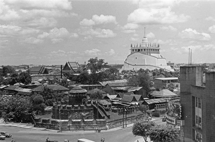Name:  Bangkok 1957-10.jpg
Hits: 229
Größe:  64,3 KB