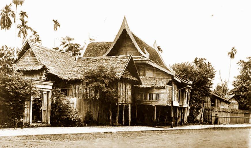 Name:  Songkhla 1929-3.jpg
Hits: 198
Größe:  76,2 KB
