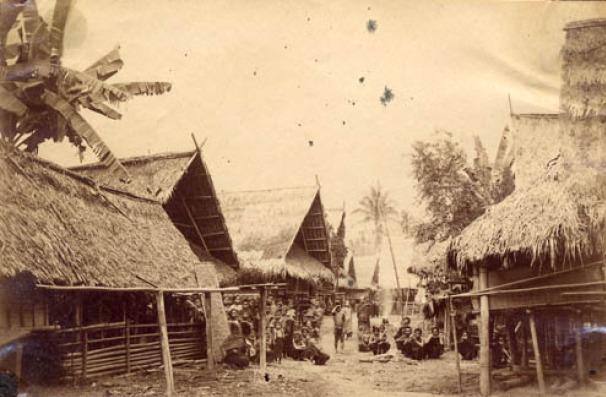 Name:  Nakhon Phanom - 1890.jpg
Hits: 146
Größe:  40,8 KB