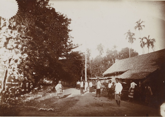 Name:  eine Strasse in Bangkok - ca.1885.jpg
Hits: 112
Größe:  146,5 KB