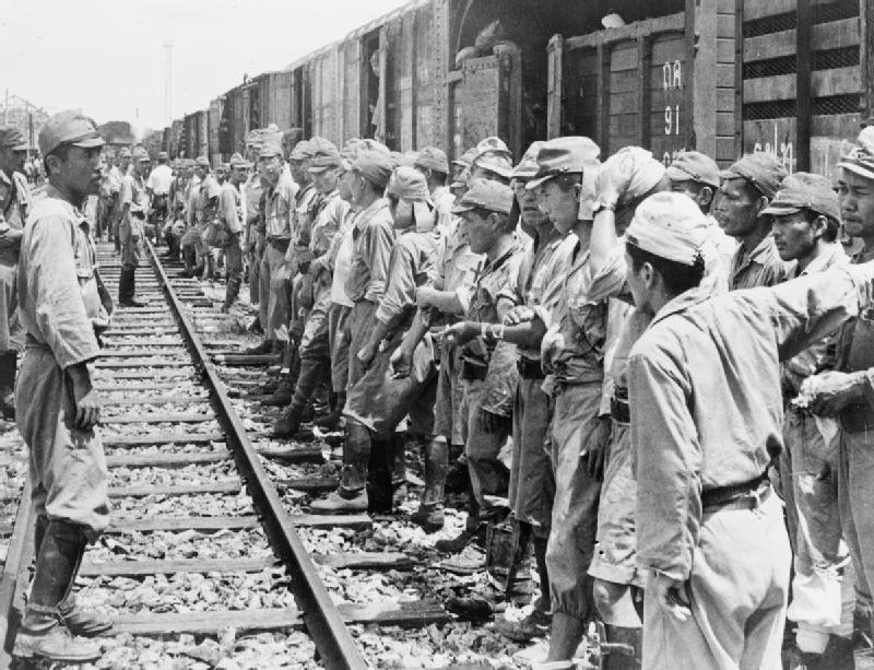 Name:  2JAPANESE TROOPS LEAVE BANGKOK, 1945.jpg
Hits: 221
Größe:  105,3 KB