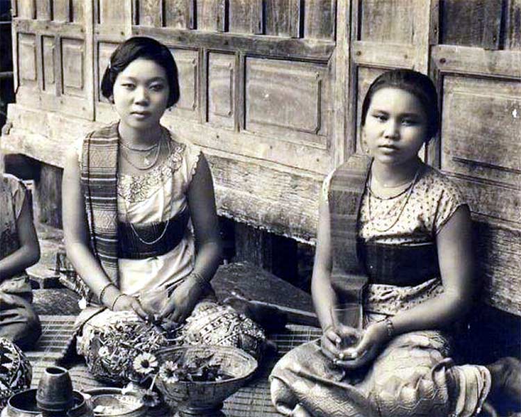 Name:  Nong Khai Girls - 1923.jpg
Hits: 160
Größe:  82,4 KB