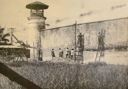 Name:  Paknam,Gefängnis,1937.jpg
Hits: 226
Größe:  54,6 KB